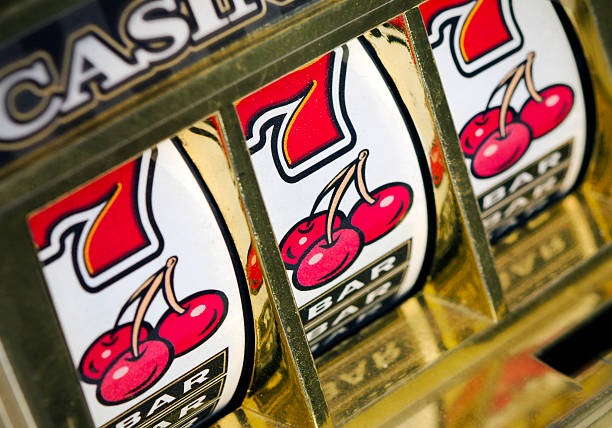 slot710 deposit screen showing DANA, OVO, GoPay, and QRIS payment options